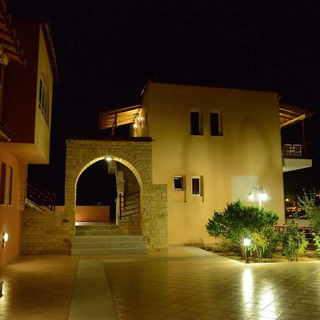 Drepano  Maria'S Filoxenia Suites מראה חיצוני תמונה