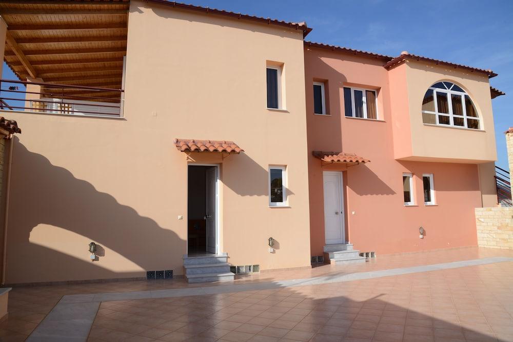Drepano  Maria'S Filoxenia Suites מראה חיצוני תמונה