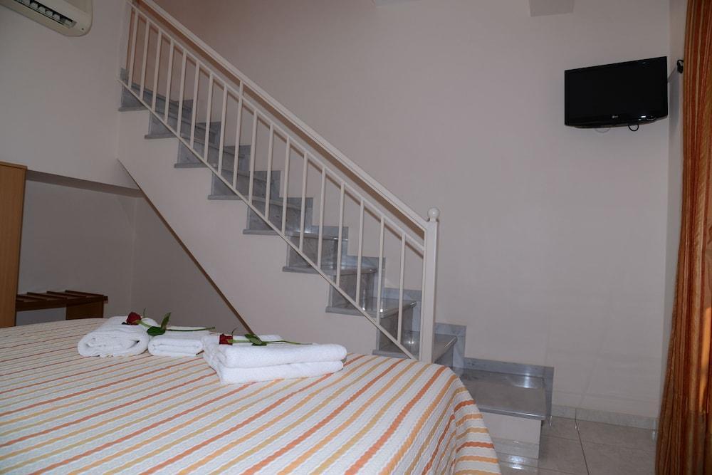 Drepano  Maria'S Filoxenia Suites מראה חיצוני תמונה