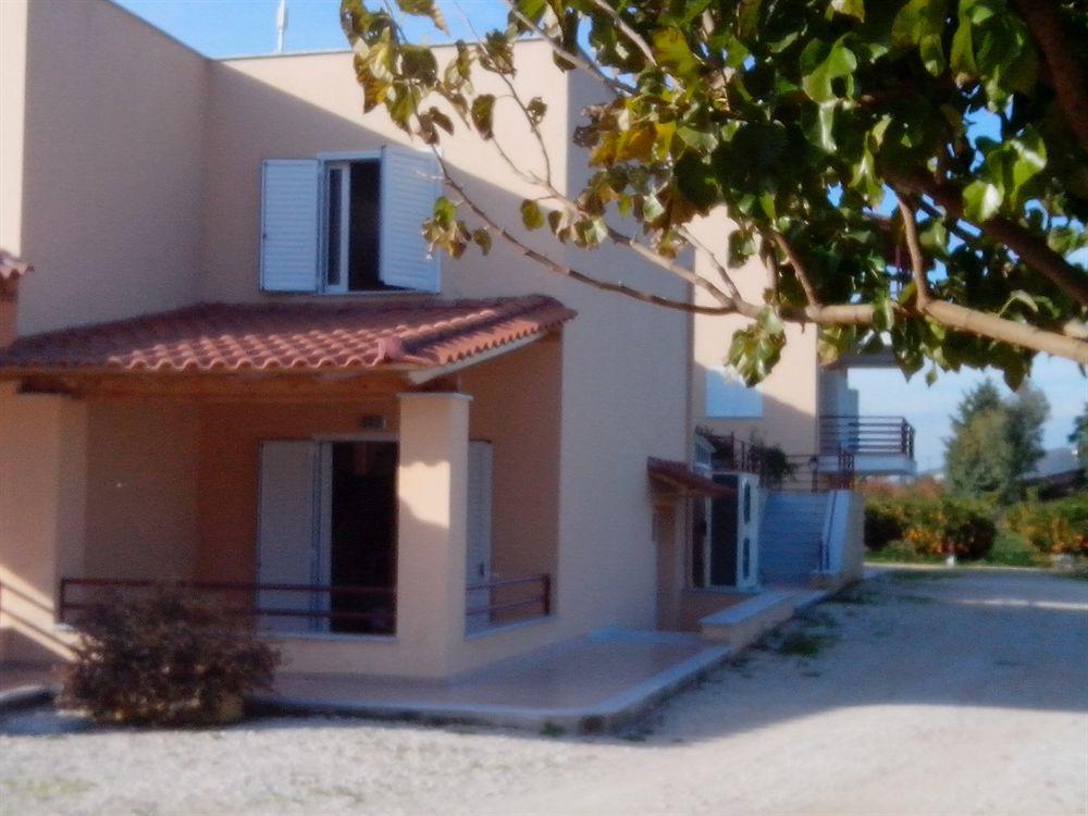 Drepano  Maria'S Filoxenia Suites מראה חיצוני תמונה