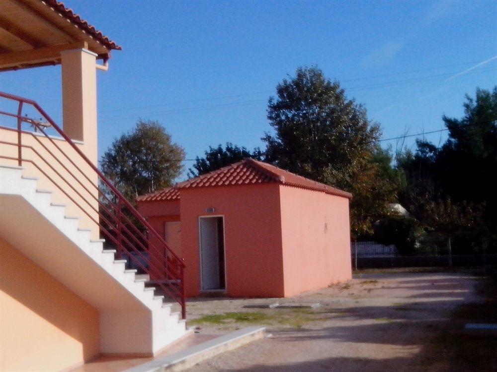 Drepano  Maria'S Filoxenia Suites מראה חיצוני תמונה