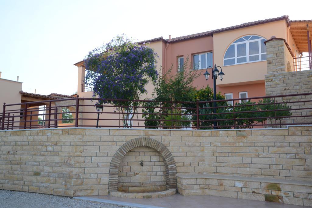 Drepano  Maria'S Filoxenia Suites מראה חיצוני תמונה