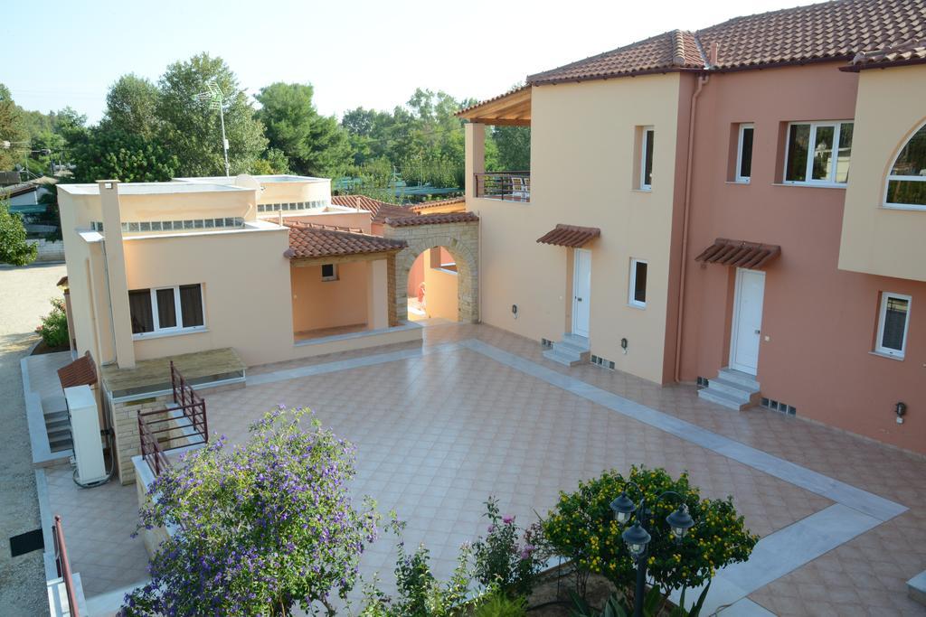 Drepano  Maria'S Filoxenia Suites מראה חיצוני תמונה
