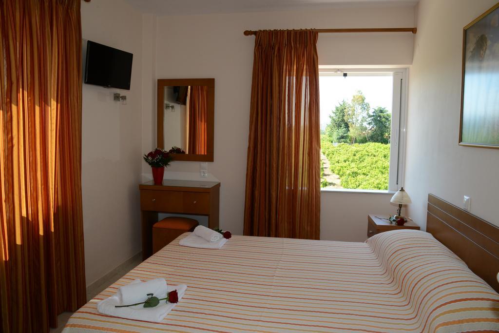 Drepano  Maria'S Filoxenia Suites מראה חיצוני תמונה