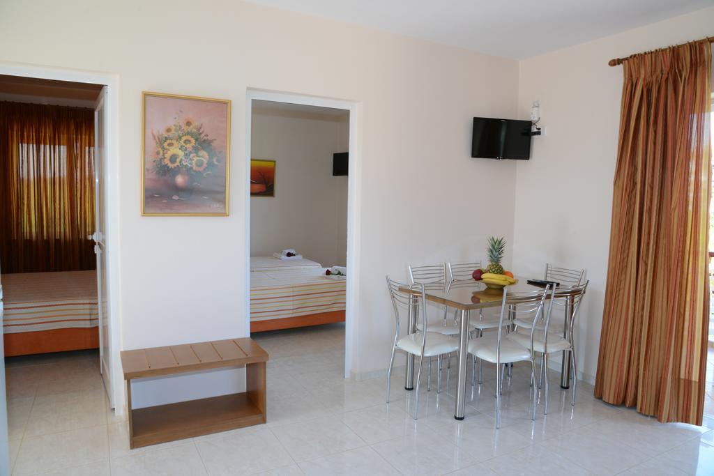 Drepano  Maria'S Filoxenia Suites מראה חיצוני תמונה
